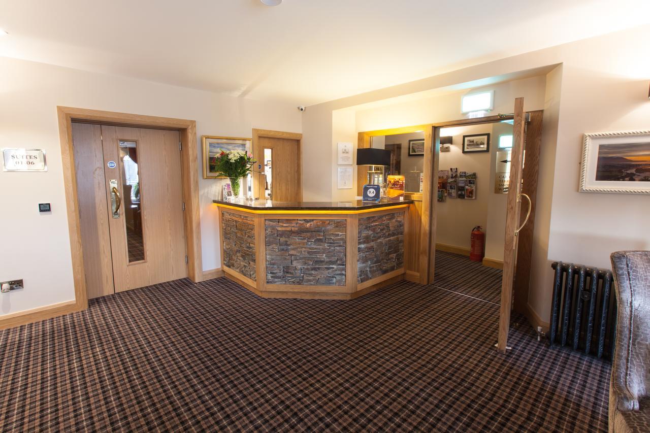 Flagstaff Lodge Ньюри Экстерьер фото
